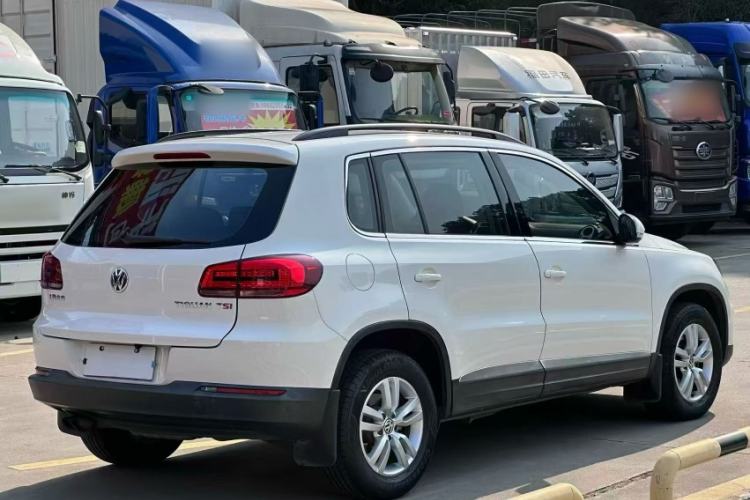Used Volkswagen Tiguan 2015 1.8TSI Automatic Two-Wheel Drive Trend Edition Exterior 2