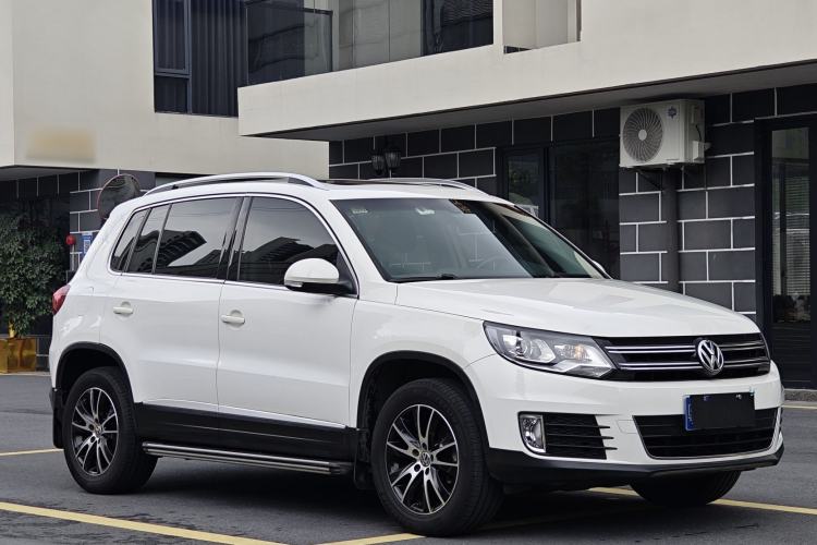 Used Volkswagen Tiguan 2015 1.8TSI Automatic Two-Wheel Drive Luxury Model Exterior 3