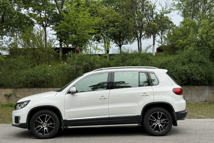 Used Volkswagen Tiguan 2015 1.8TSI Automatic Two-Wheel Drive Luxury Model Exterior 3