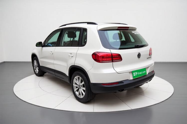 Used Volkswagen Tiguan 2015 1.8TSI Automatic Two-Wheel Drive Comfort Edition Exterior 3