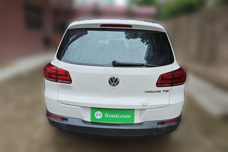 Used Volkswagen Tiguan 2015 1.8TSI Automatic Two-Wheel Drive Comfort Edition Exterior 4