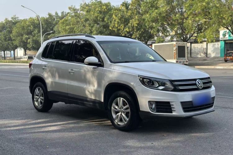 Used Volkswagen Tiguan 2015 1.8TSI Automatic Two-Wheel Drive Trend Edition Exterior 4