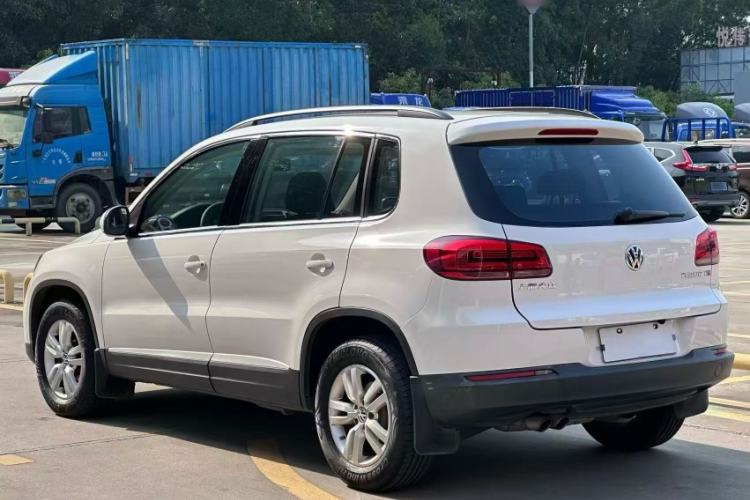Used Volkswagen Tiguan 2015 1.8TSI Automatic Two-Wheel Drive Trend Edition Exterior 5