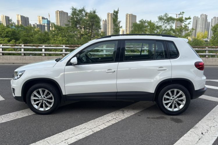 Used Volkswagen Tiguan 2015 1.8TSI Automatic Two-Wheel Drive Comfort Edition Exterior 5