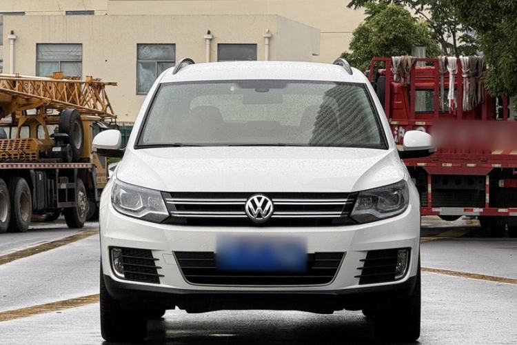 Used Volkswagen Tiguan 2015 1.8TSI Automatic Two-Wheel Drive Comfort Edition Exterior 5