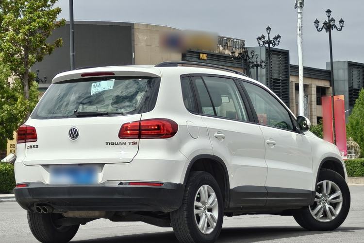 Used Volkswagen Tiguan 2015 1.8TSI Automatic Two-Wheel Drive Trend Edition Exterior 6