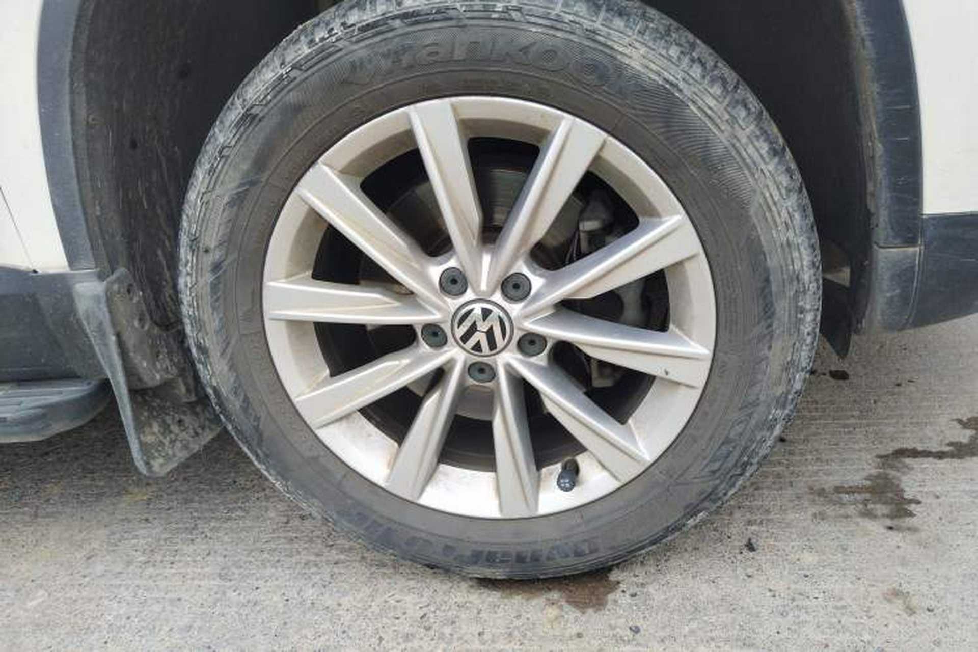 Used Volkswagen Tiguan 2015 1.8TSI Automatic Two-Wheel Drive Comfort Edition Exterior 7