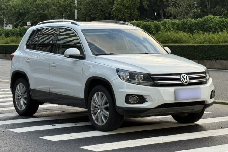 Used Volkswagen Tiguan 2015 2.0 TSI Comfort Edition Exterior 8