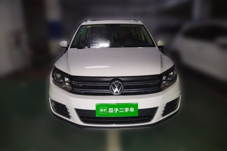 Used Volkswagen Tiguan 2015 1.8TSI Automatic All-Wheel-Drive Luxury Model Front