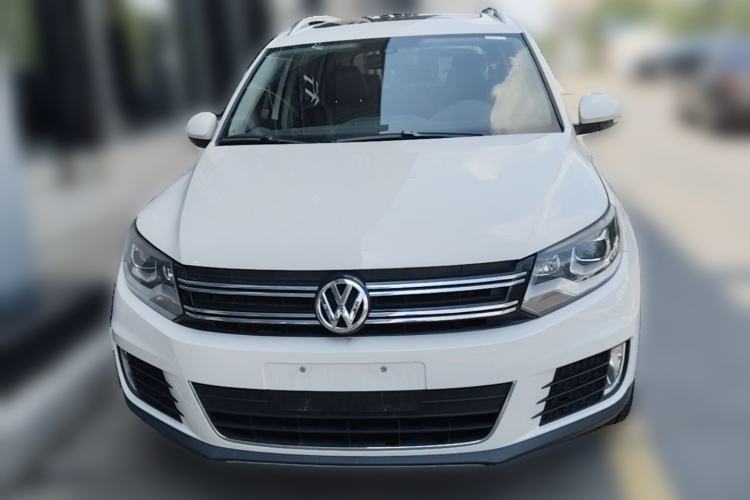 Used Volkswagen Tiguan 2015 1.8TSI Automatic All-Wheel-Drive Luxury Model Front