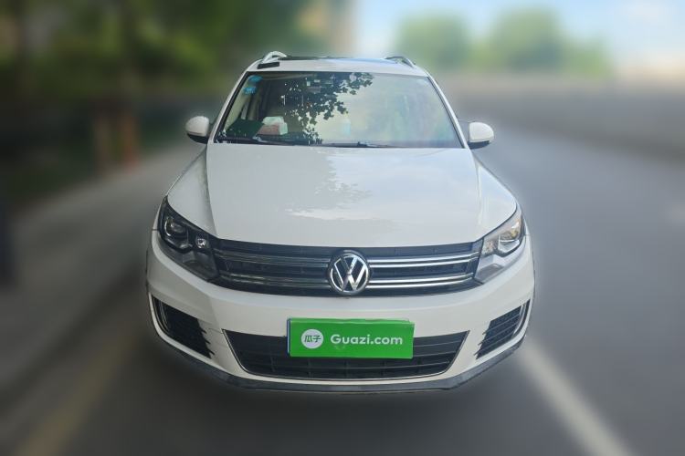 Used Volkswagen Tiguan 2015 1.8TSI Automatic All-Wheel-Drive Luxury Model Front