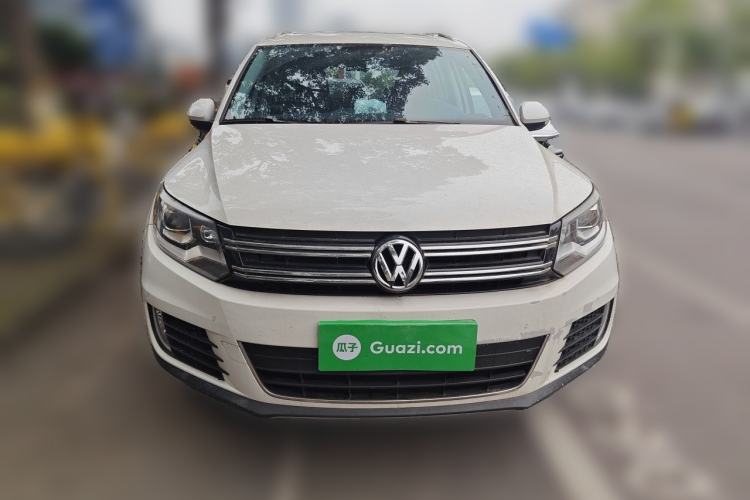 Used Volkswagen Tiguan 2015 2.0 TSI Automatic All-Wheel Drive Luxury Edition Front