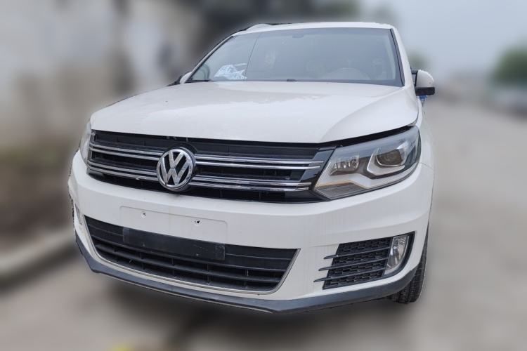 Used Volkswagen Tiguan 2015 2.0 TSI Automatic All-Wheel Drive Luxury Edition Front