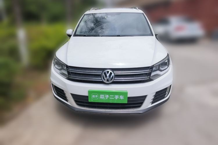 Used Volkswagen Tiguan 2015 2.0 TSI Automatic All-Wheel Drive Luxury Edition Front