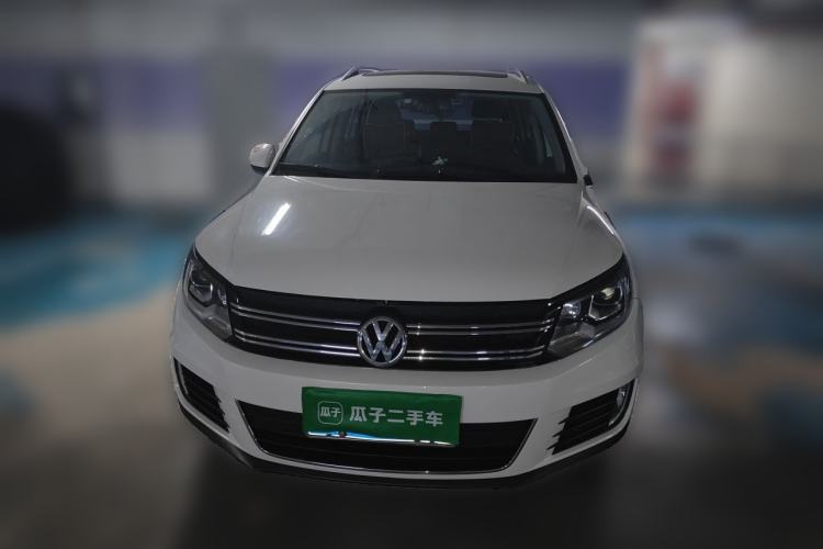 Used Volkswagen Tiguan 2015 1.8TSI Automatic All-Wheel-Drive Luxury Model Front