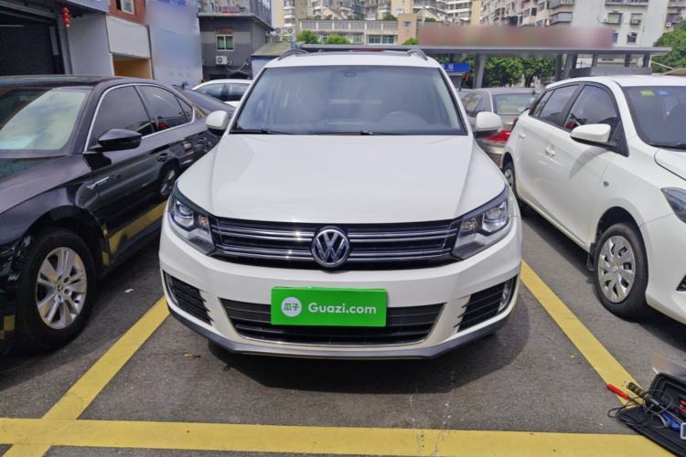 Used Volkswagen Tiguan 2015 2.0 TSI Automatic All-Wheel Drive Comfort Vision Edition Front