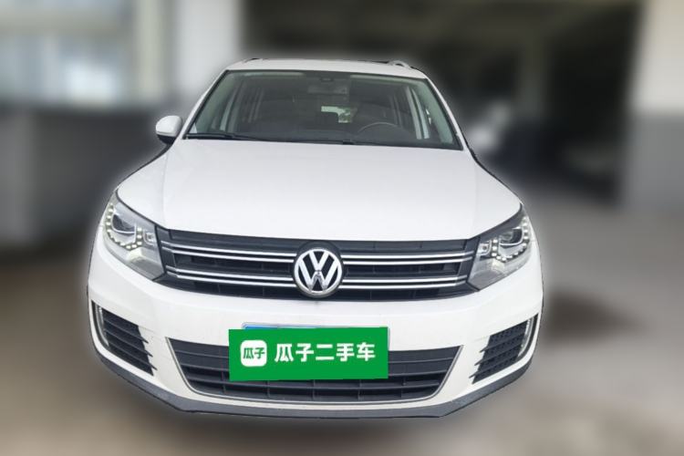 Used Volkswagen Tiguan 2015 1.8TSI Automatic All-Wheel-Drive Luxury Model Front