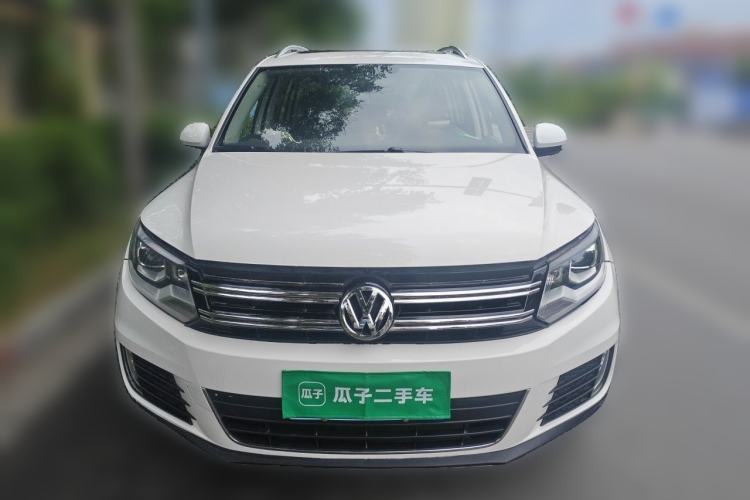 Used Volkswagen Tiguan 2015 1.8TSI Automatic All-Wheel-Drive Luxury Model Front