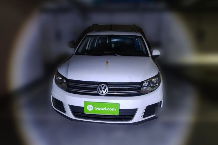 Used Volkswagen Tiguan 2015 2.0 TSI Automatic All-Wheel Drive Luxury Edition Front