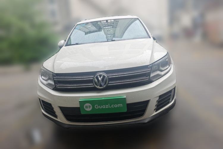 Used Volkswagen Tiguan 2015 1.8TSI Automatic All-Wheel-Drive Luxury Model Front