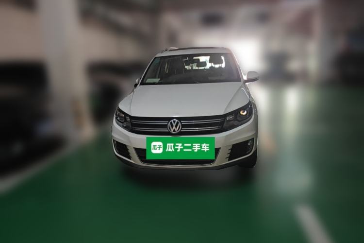Used Volkswagen Tiguan 2015 1.8TSI Automatic All-Wheel-Drive Luxury Model Front