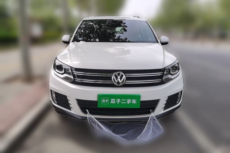 Used Volkswagen Tiguan 2015 2.0 TSI Automatic All-Wheel Drive Luxury Edition Front
