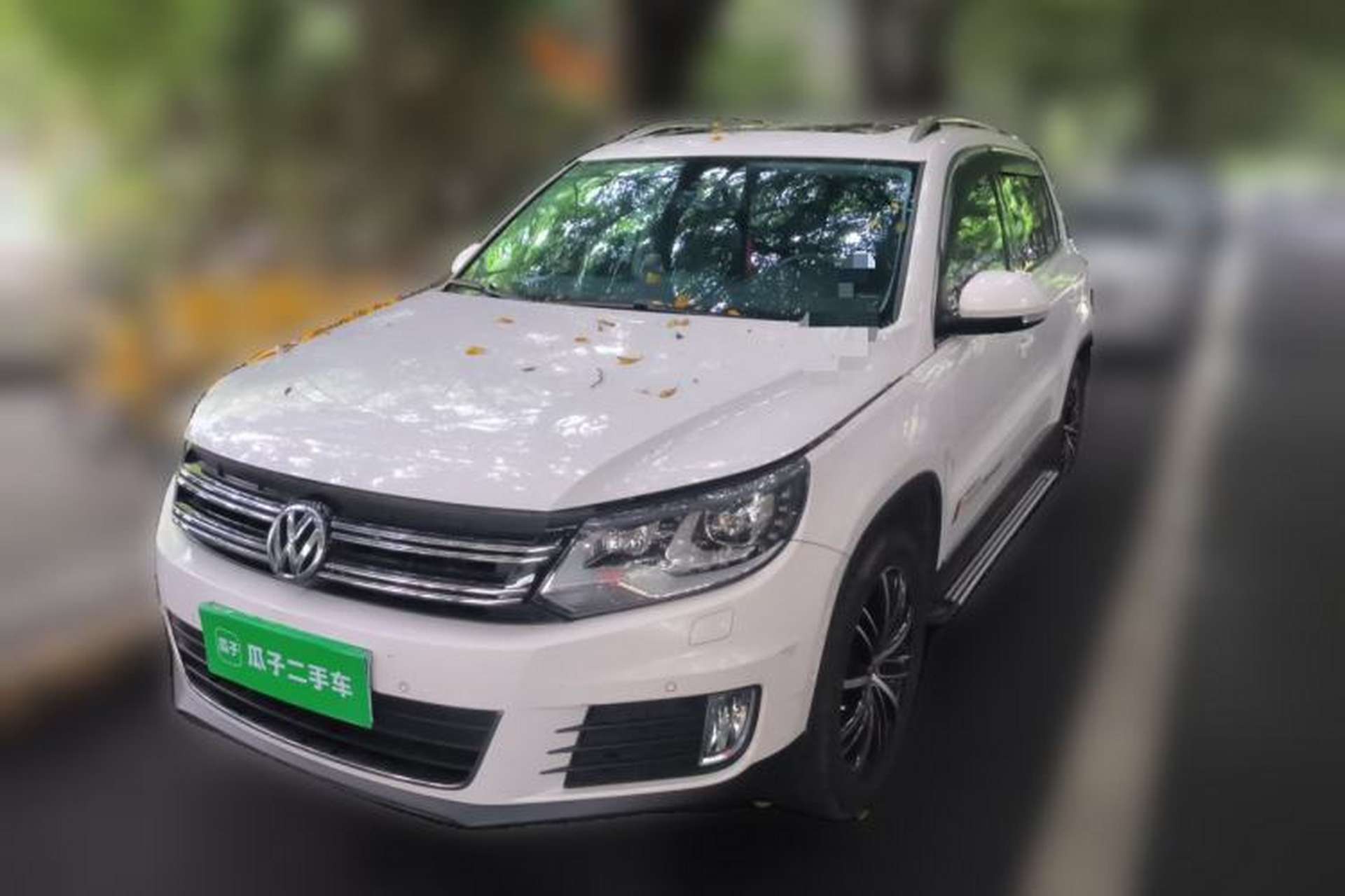 Used Volkswagen Tiguan 2015 2.0 TSI Automatic All-Wheel Drive Flagship Edition Front Left 45 Deg