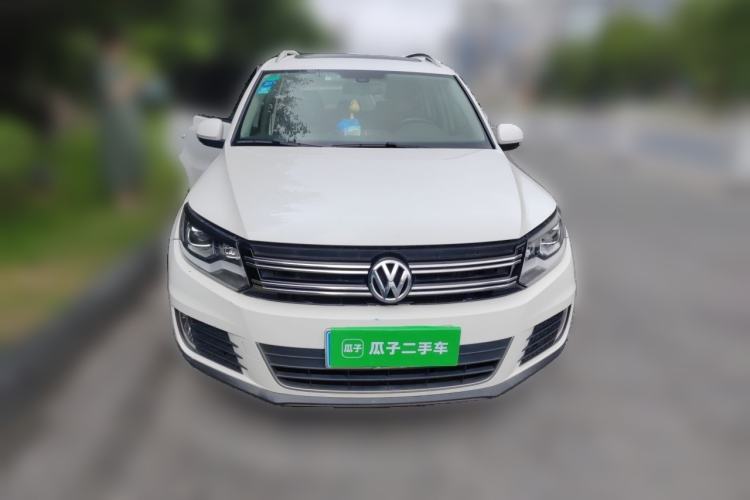 Used Volkswagen Tiguan 2015 1.8TSI Automatic All-Wheel-Drive Luxury Model Front