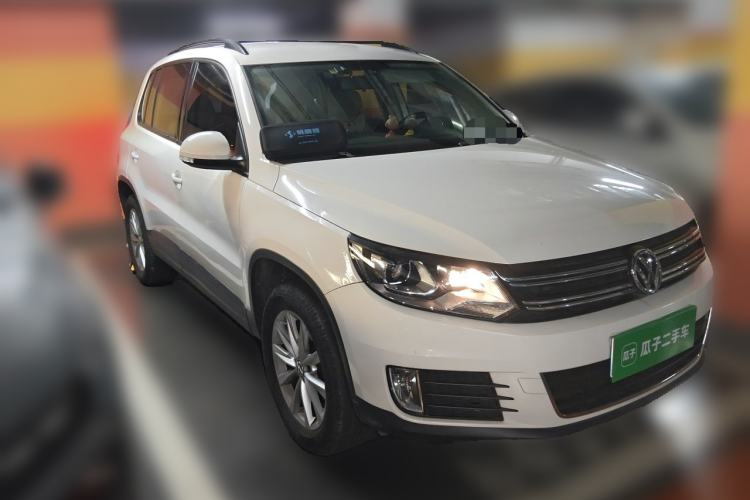 Used Volkswagen Tiguan 2015 1.8TSI Automatic Two-Wheel Drive Comfort Edition Front Right 45 Deg