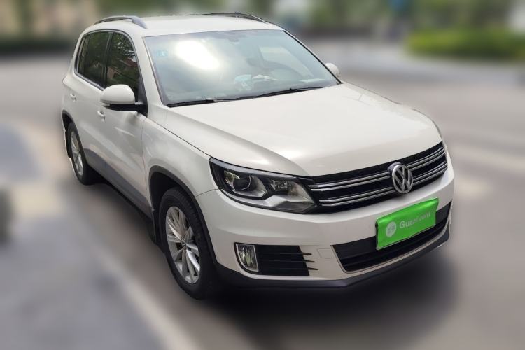 Used Volkswagen Tiguan 2015 1.8TSI Automatic Two-Wheel Drive Comfort Edition Front Right 45 Deg