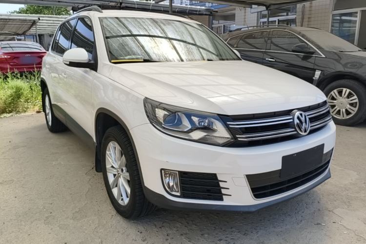 Used Volkswagen Tiguan 2015 1.8TSI Automatic Two-Wheel Drive Comfort Edition Front Right 45 Deg