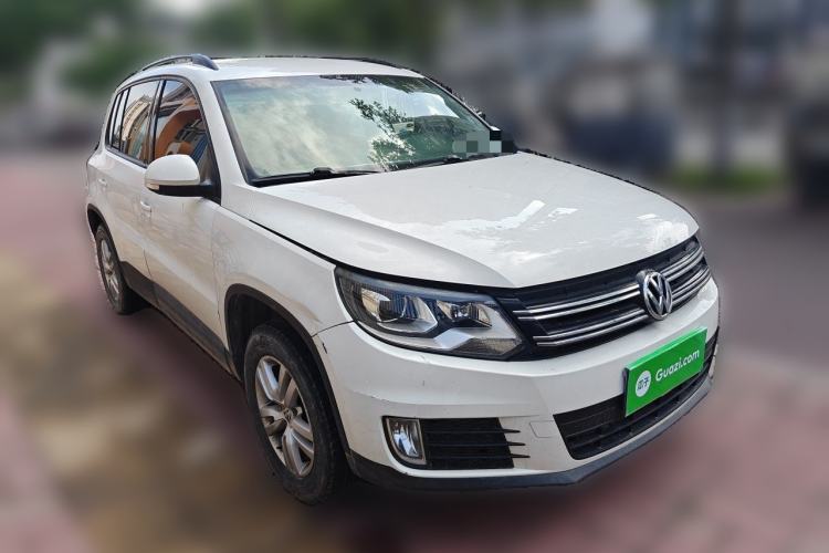 Used Volkswagen Tiguan 2015 1.8TSI Automatic Two-Wheel Drive Trend Edition Front Right 45 Deg