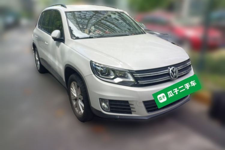 Used Volkswagen Tiguan 2015 1.8TSI Automatic Two-Wheel Drive Comfort Edition Front Right 45 Deg