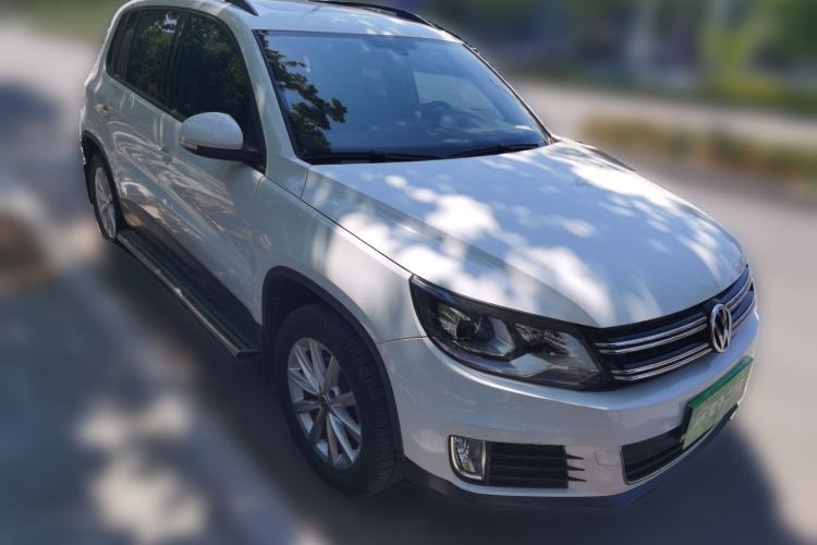 Used Volkswagen Tiguan 2015 1.8TSI Automatic Two-Wheel Drive Comfort Edition Front Right 45 Deg