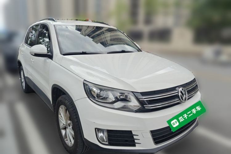 Used Volkswagen Tiguan 2015 1.8TSI Automatic Two-Wheel Drive Comfort Edition Front Right 45 Deg