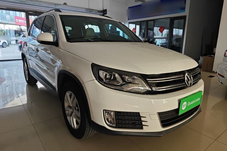 Used Volkswagen Tiguan 2015 1.8TSI Automatic Two-Wheel Drive Trend Edition Front Right 45 Deg