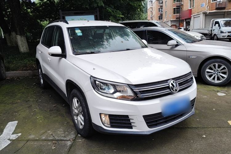 Used Volkswagen Tiguan 2015 1.8TSI Automatic Two-Wheel Drive Trend Edition Front Right 45 Deg