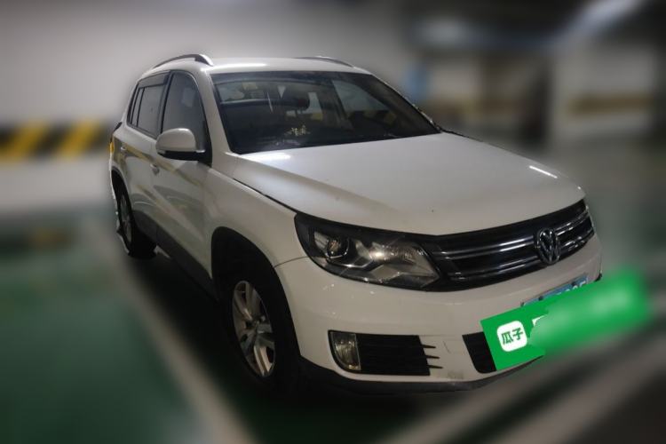 Used Volkswagen Tiguan 2015 1.8TSI Automatic Two-Wheel Drive Trend Edition Front Right 45 Deg
