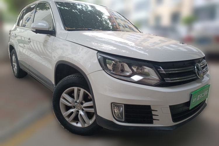 Used Volkswagen Tiguan 2015 1.8TSI Automatic Two-Wheel Drive Trend Edition Front Right 45 Deg