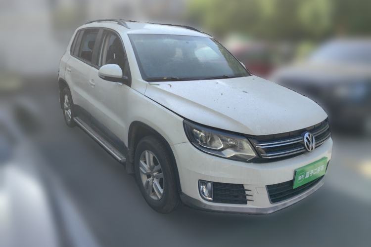 Used Volkswagen Tiguan 2015 1.8TSI Automatic Two-Wheel Drive Trend Edition Front Right 45 Deg
