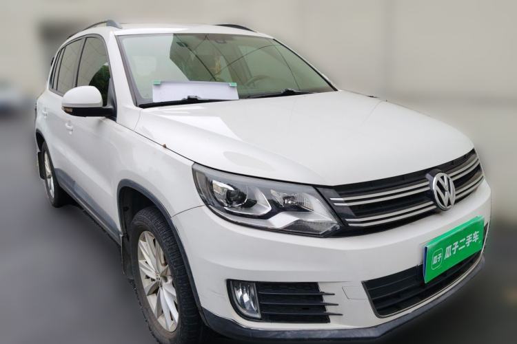 Used Volkswagen Tiguan 2015 1.8TSI Automatic Two-Wheel Drive Comfort Edition Front Right 45 Deg