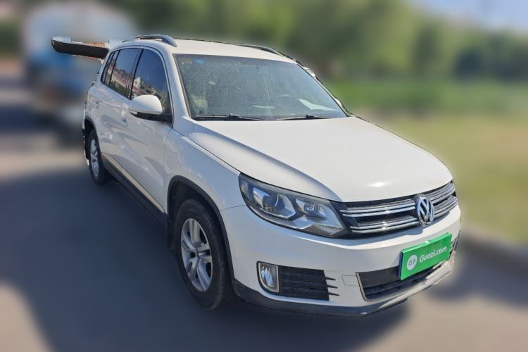 Used Volkswagen Tiguan 2015 1.8TSI Automatic Two-Wheel Drive Trend Edition Front Right 45 Deg