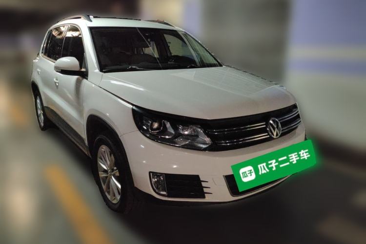 Used Volkswagen Tiguan 2015 1.8TSI Automatic Two-Wheel Drive Comfort Edition Front Right 45 Deg