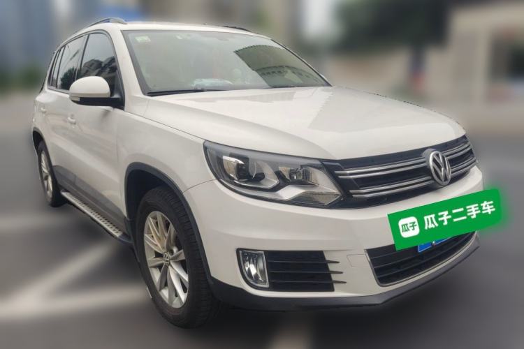 Used Volkswagen Tiguan 2015 1.8TSI Automatic Two-Wheel Drive Comfort Edition Front Right 45 Deg