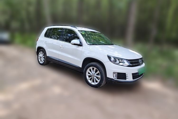 Used Volkswagen Tiguan 2015 1.8TSI Automatic Two-Wheel Drive Comfort Edition Front Right 45 Deg