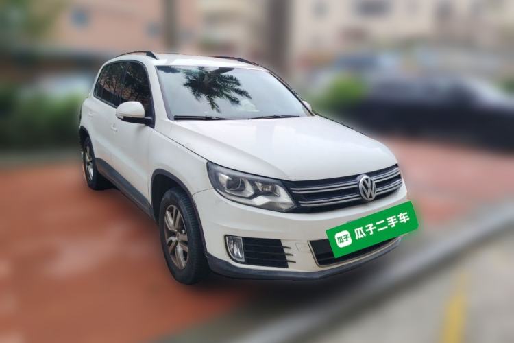 Used Volkswagen Tiguan 2015 1.8TSI Automatic Two-Wheel Drive Trend Edition Front Right 45 Deg