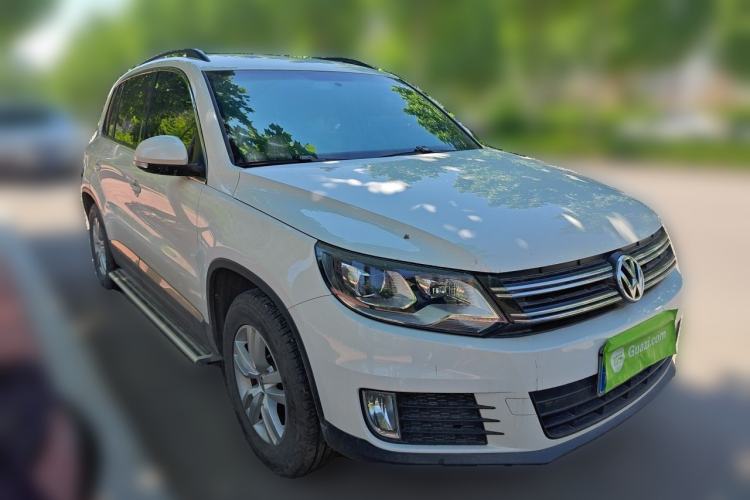 Used Volkswagen Tiguan 2015 1.8TSI Automatic Two-Wheel Drive Trend Edition Front Right 45 Deg