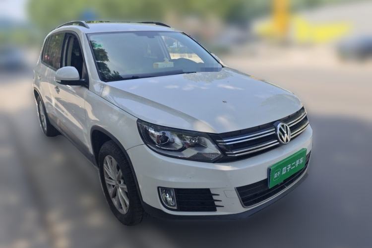 Used Volkswagen Tiguan 2015 1.8TSI Automatic Two-Wheel Drive Comfort Edition Front Right 45 Deg