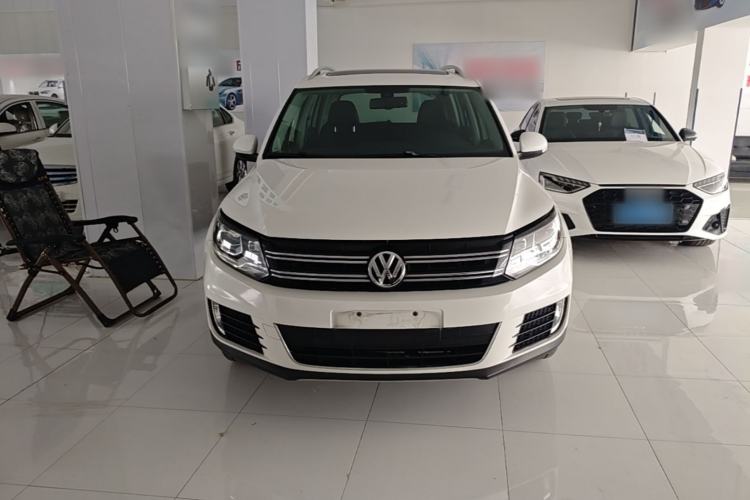 Used Volkswagen Tiguan 2015 1.8TSI Automatic All-Wheel-Drive Luxury Model Front