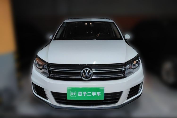 Used Volkswagen Tiguan 2015 1.8TSI Automatic All-Wheel-Drive Luxury Model Front